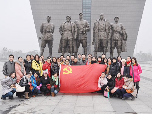 参观渡江战役纪念馆