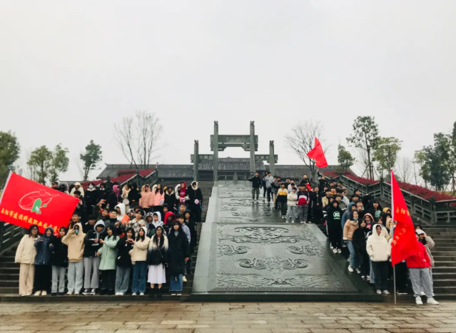 君山航校,君山航空,航空,航空服务,电商,电子商务,机电,机电设备维修与安装,旅管,旅游服务与管理,平面设计,计算机应用,建筑工程施工,对口升学,岳阳建科,岳阳建设科技