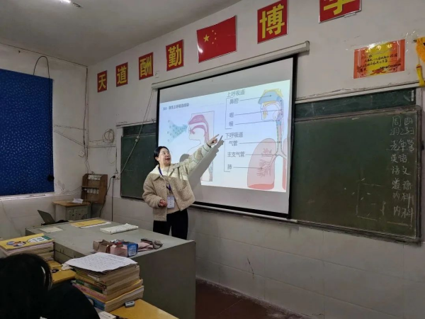 君山航校,君山航空,航空,航空服务,电商,电子商务,机电,机电设备维修与安装,旅管,旅游服务与管理,平面设计,计算机应用,建筑工程施工,对口升学,岳阳建科,岳阳航空科技