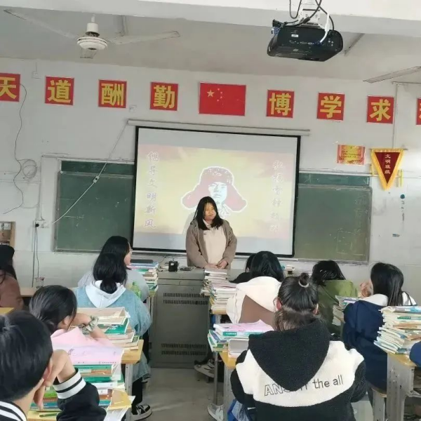 君山航校,君山航空,航空,航空服务,电商,电子商务,机电,机电设备维修与安装,旅管,旅游服务与管理,平面设计,计算机应用,建筑工程施工,对口升学,岳阳建科,岳阳航空科技